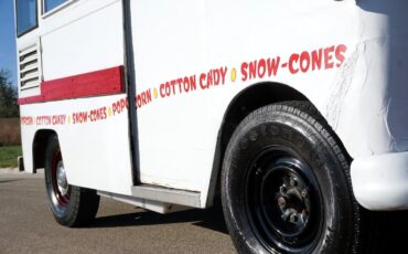 Chevrolet-Other-Pickups-1966-Food-Truck-16