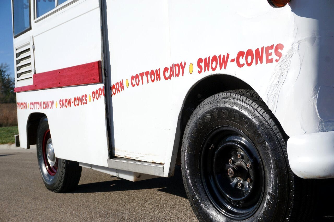 Chevrolet-Other-Pickups-1966-Food-Truck-16