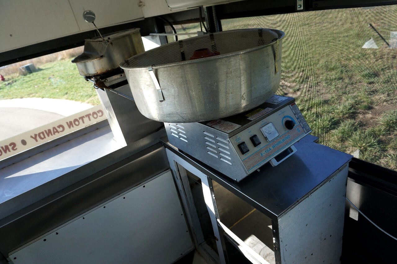 Chevrolet-Other-Pickups-1966-Food-Truck-24