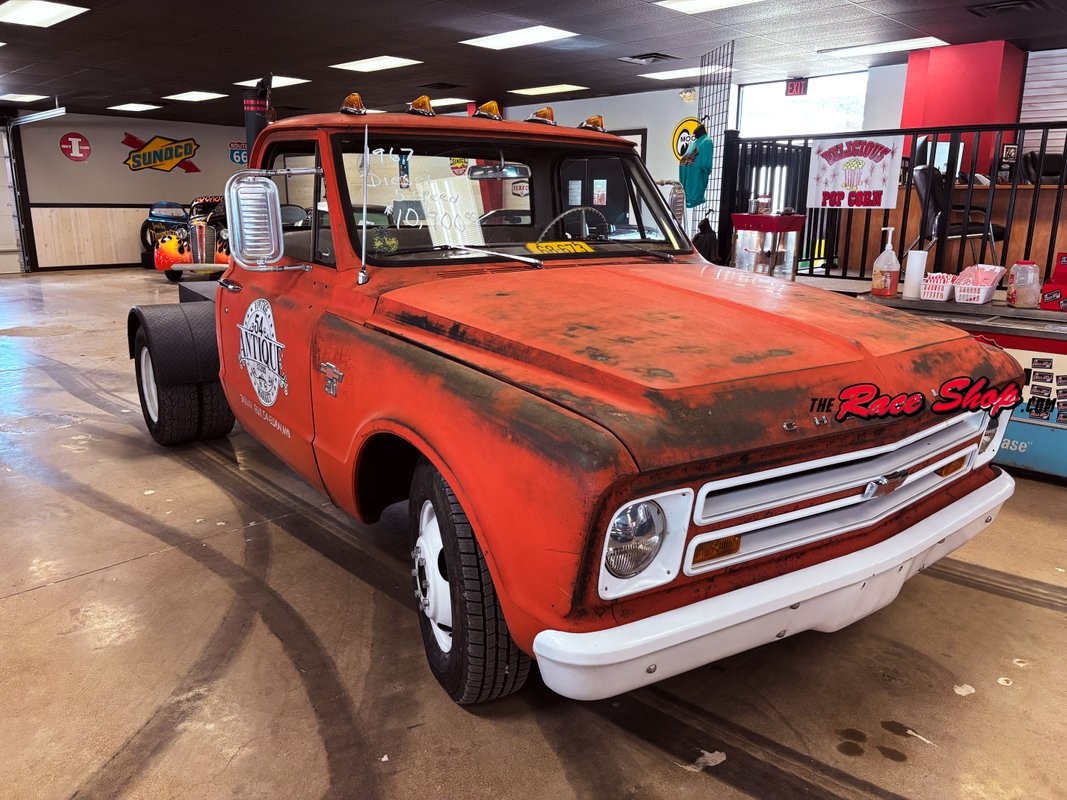 Chevrolet-Other-Pickups-1967-Pickup-Truck-25