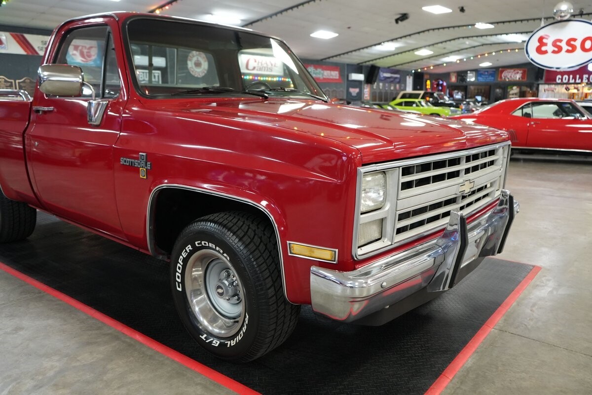 Chevrolet-Other-Pickups-1985-Truck-29