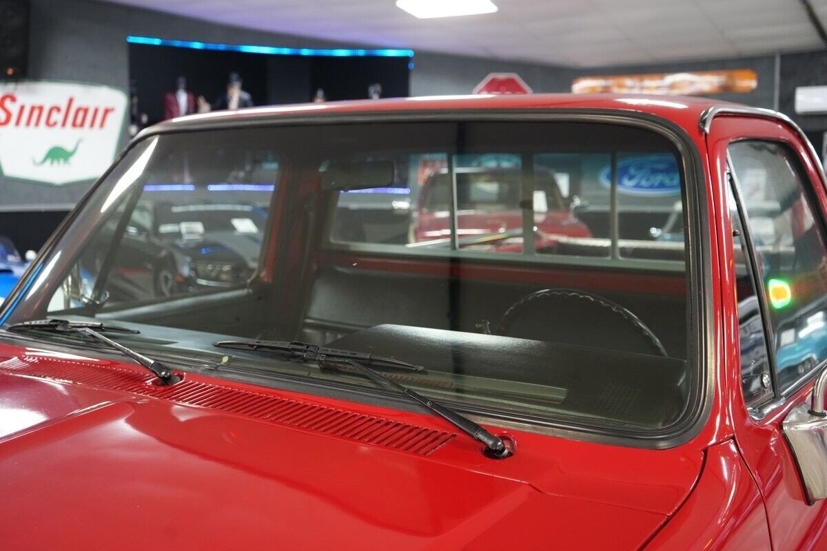 Chevrolet-Other-Pickups-1985-Truck-32