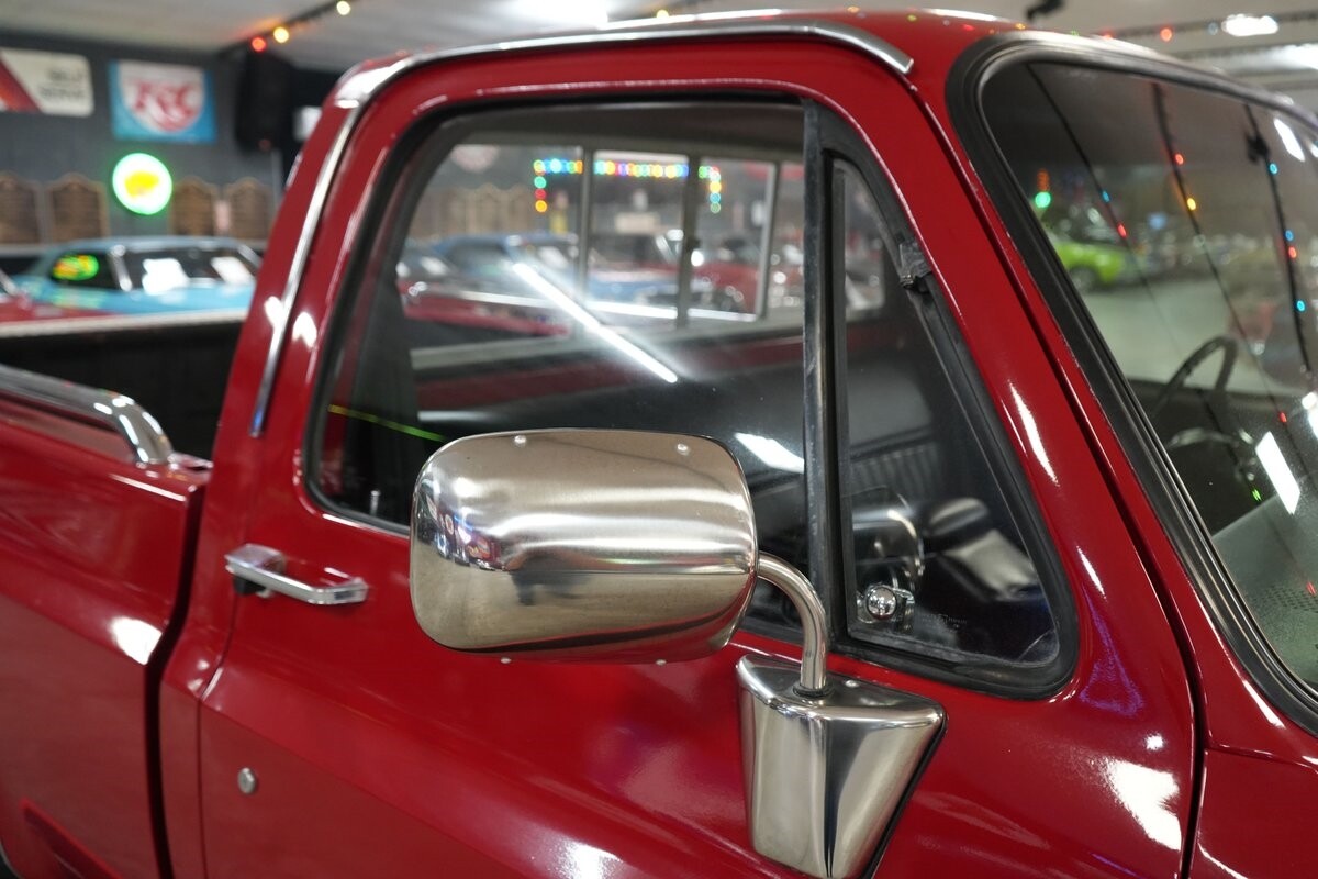 Chevrolet-Other-Pickups-1985-Truck-34