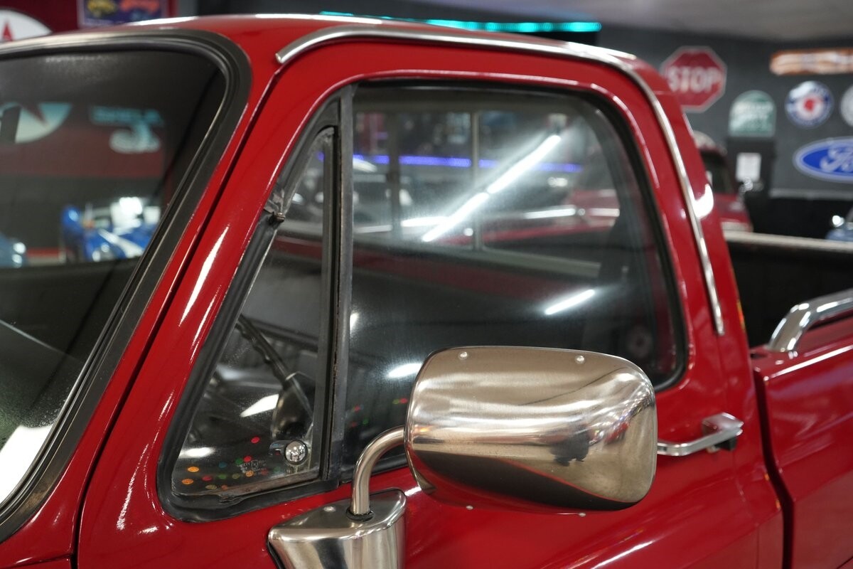 Chevrolet-Other-Pickups-1985-Truck-36