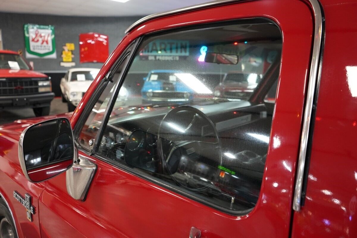 Chevrolet-Other-Pickups-1985-Truck-37