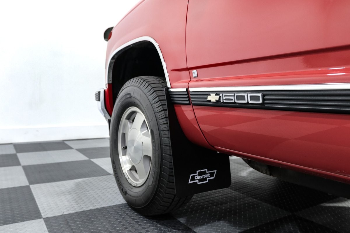 Chevrolet-Other-Pickups-1996-Pickup-Truck-11