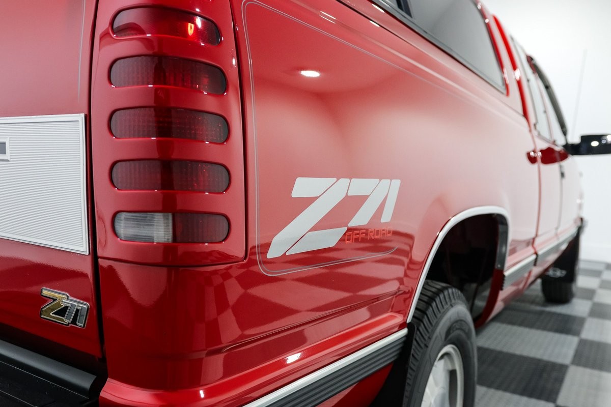 Chevrolet-Other-Pickups-1996-Pickup-Truck-9
