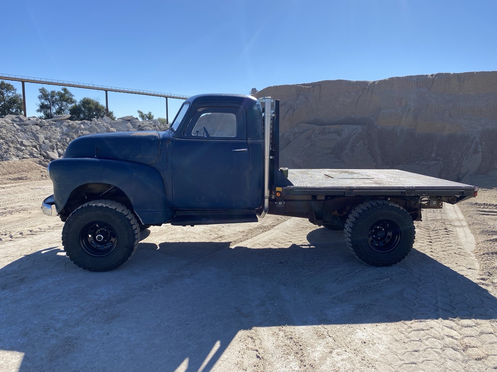 Chevrolet-Pickup-1948-1