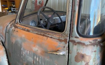 Chevrolet-Pickup-1948-2