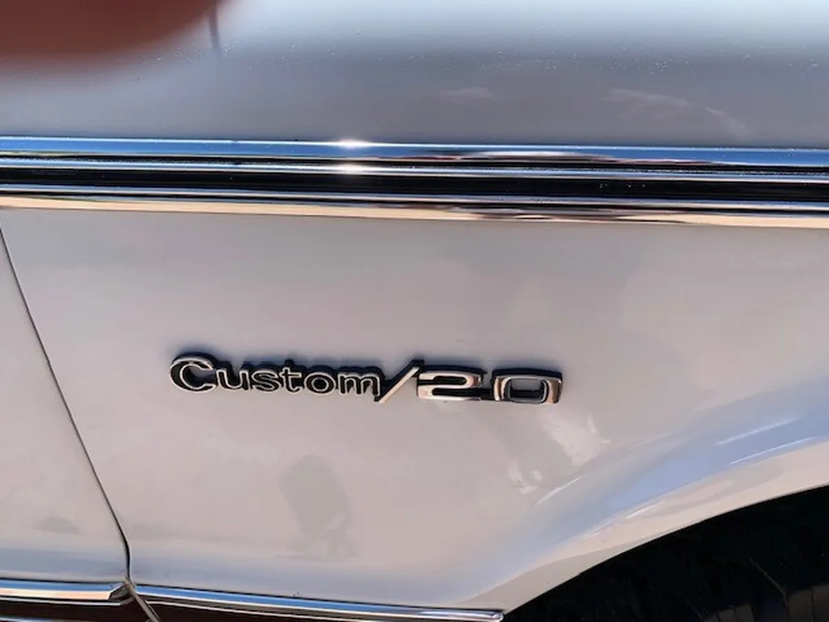 Chevrolet-Pickup-1971-White-Black-And-White-9