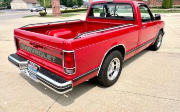 Chevrolet-S-10-1988-Pickup-Truck-15