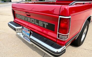 Chevrolet-S-10-1988-Pickup-Truck-29
