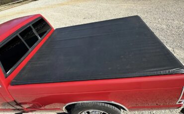 Chevrolet-S-10-pickup-1993-Red-Grey-11