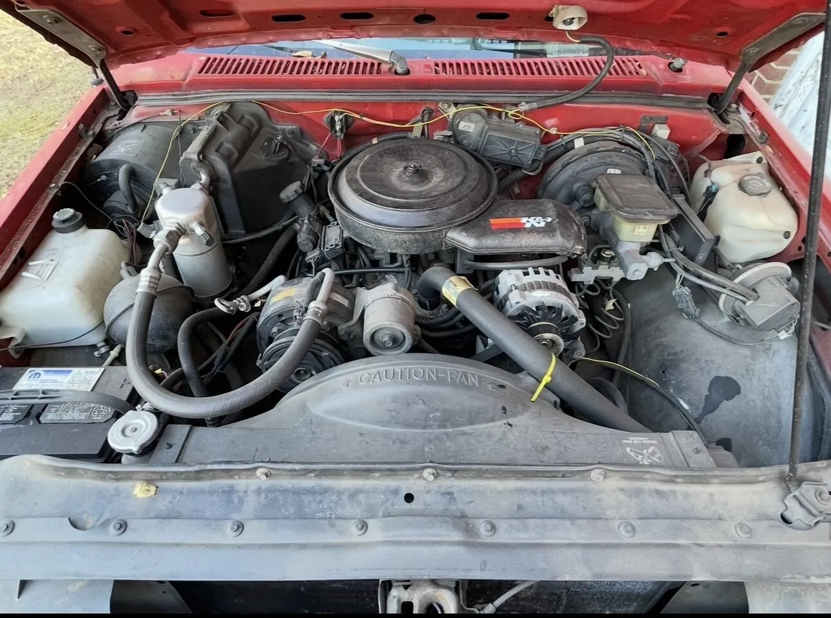 Chevrolet-S-10-pickup-1993-Red-Grey-12