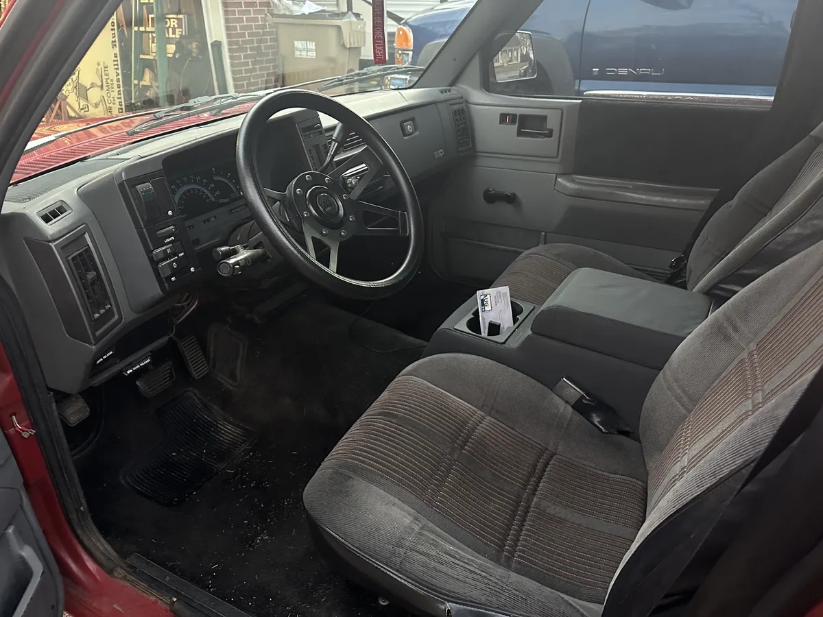 Chevrolet-S-10-pickup-1993-Red-Grey-15
