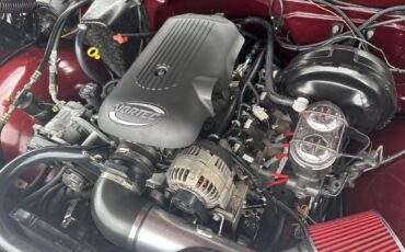 Chevrolet-SUBURBAN-4x4-Built-LS-4l60-vintage-air-high-end-b-1972-14