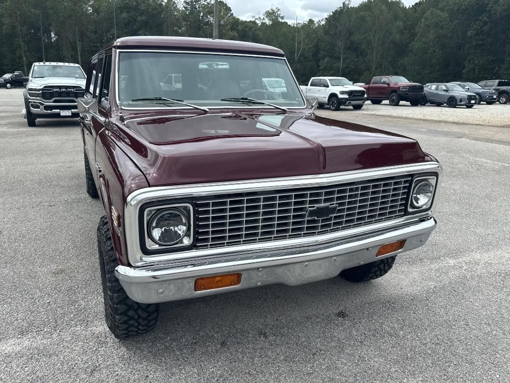Chevrolet-SUBURBAN-4x4-Built-LS-4l60-vintage-air-high-end-b-1972-15