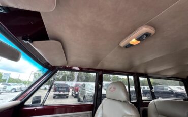 Chevrolet-SUBURBAN-4x4-Built-LS-4l60-vintage-air-high-end-b-1972-38