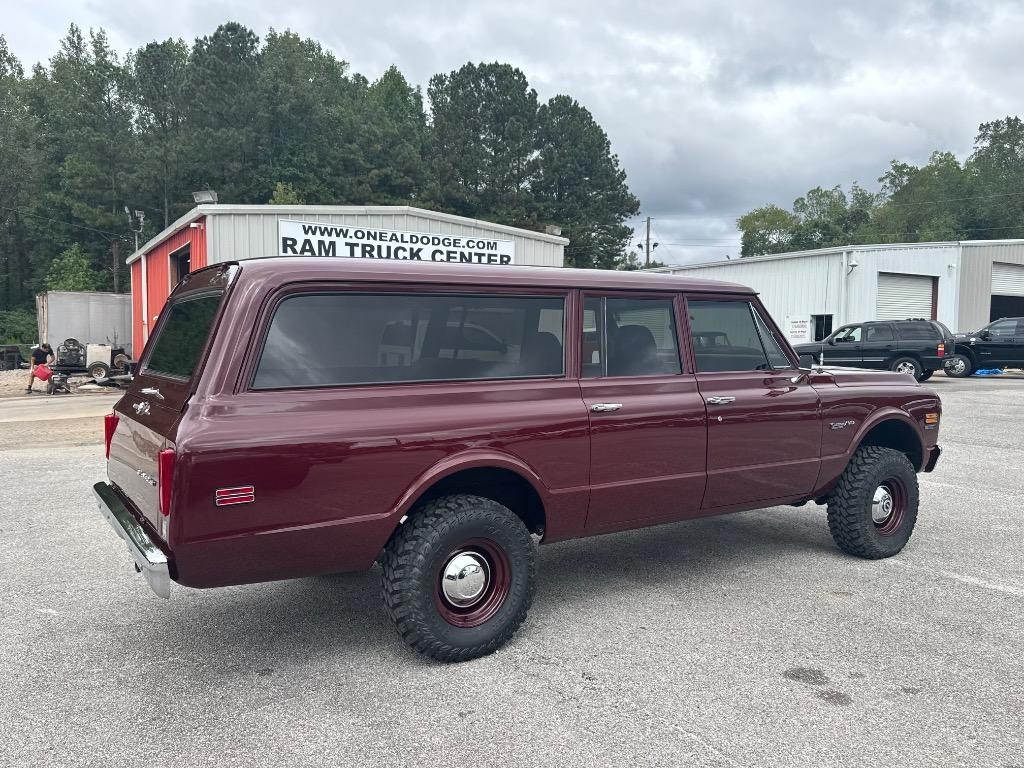Chevrolet-SUBURBAN-4x4-Built-LS-4l60-vintage-air-high-end-b-1972-6
