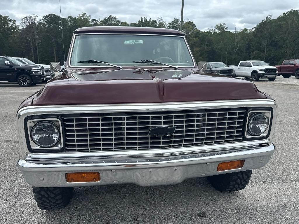 Chevrolet-SUBURBAN-4x4-Built-LS-4l60-vintage-air-high-end-b-1972-7