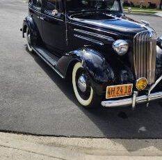 Chevrolet-Sedan-1936-Black-11