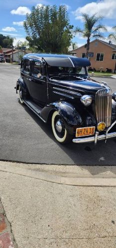 Chevrolet-Sedan-1936-Black-11