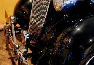 Chevrolet-Sedan-1936-Black-2