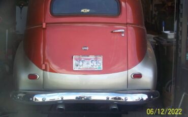 Chevrolet-Sedan-delivery-1947-Custom-1