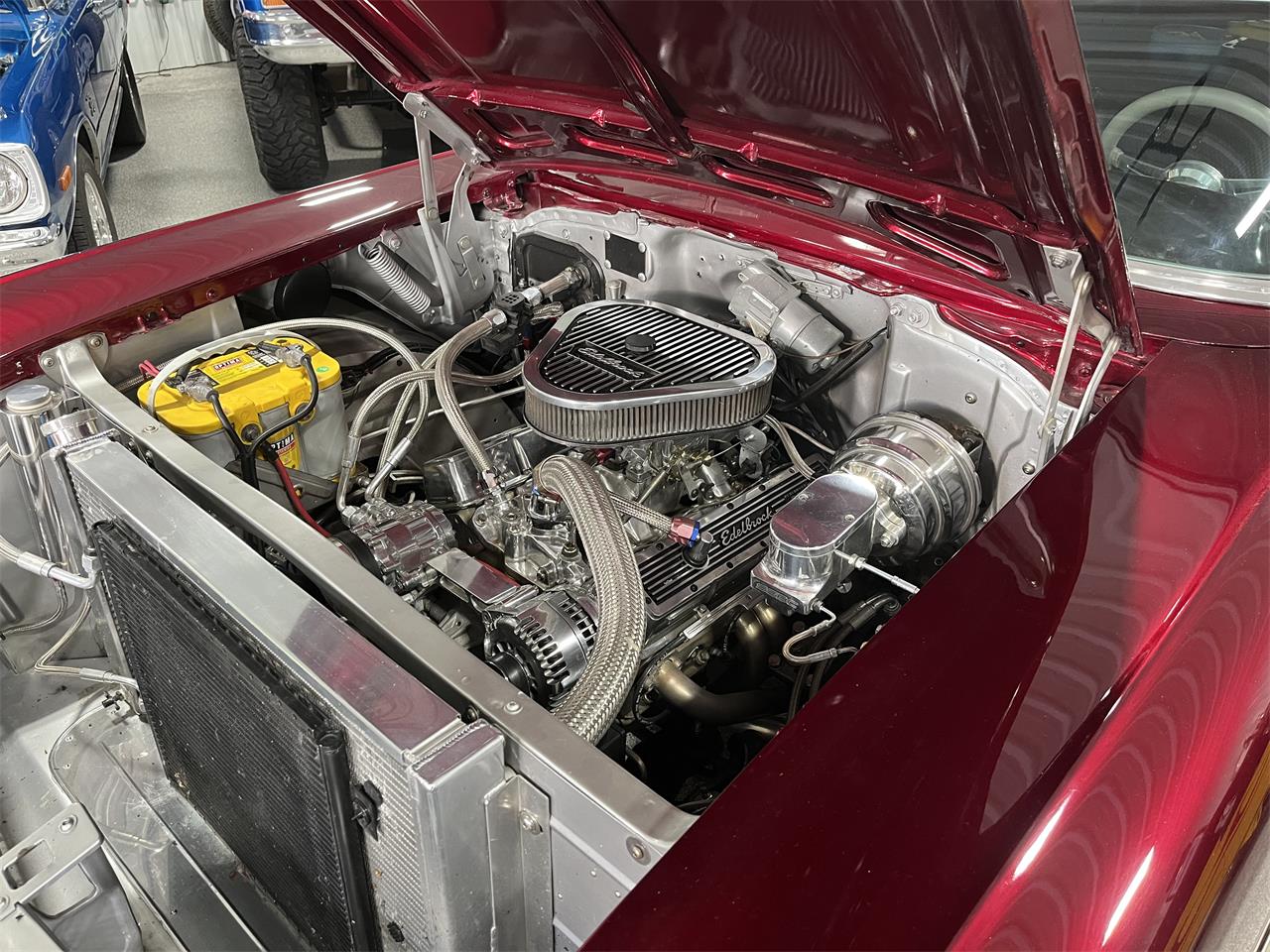 Chevrolet-Sedan-delivery-1957-Candy-wine-silver-Blackred-10