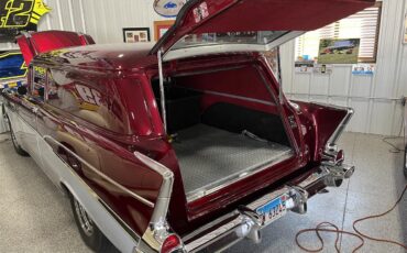 Chevrolet-Sedan-delivery-1957-Candy-wine-silver-Blackred-7