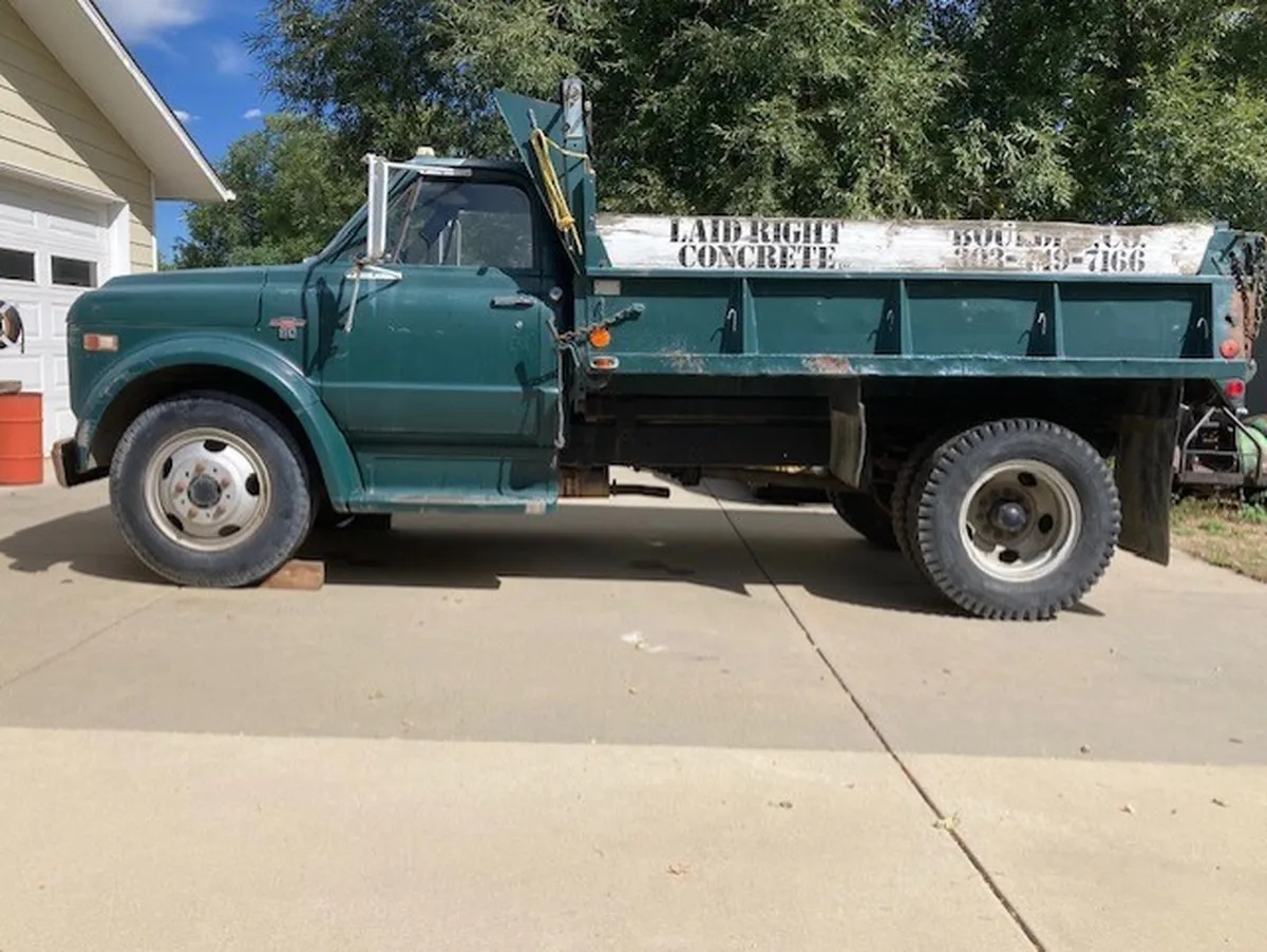 Chevrolet-Series-c-1969-Green-Green-6