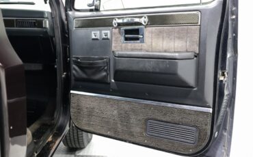 Chevrolet-Silverado-1500-1984-Pickup-Truck-14