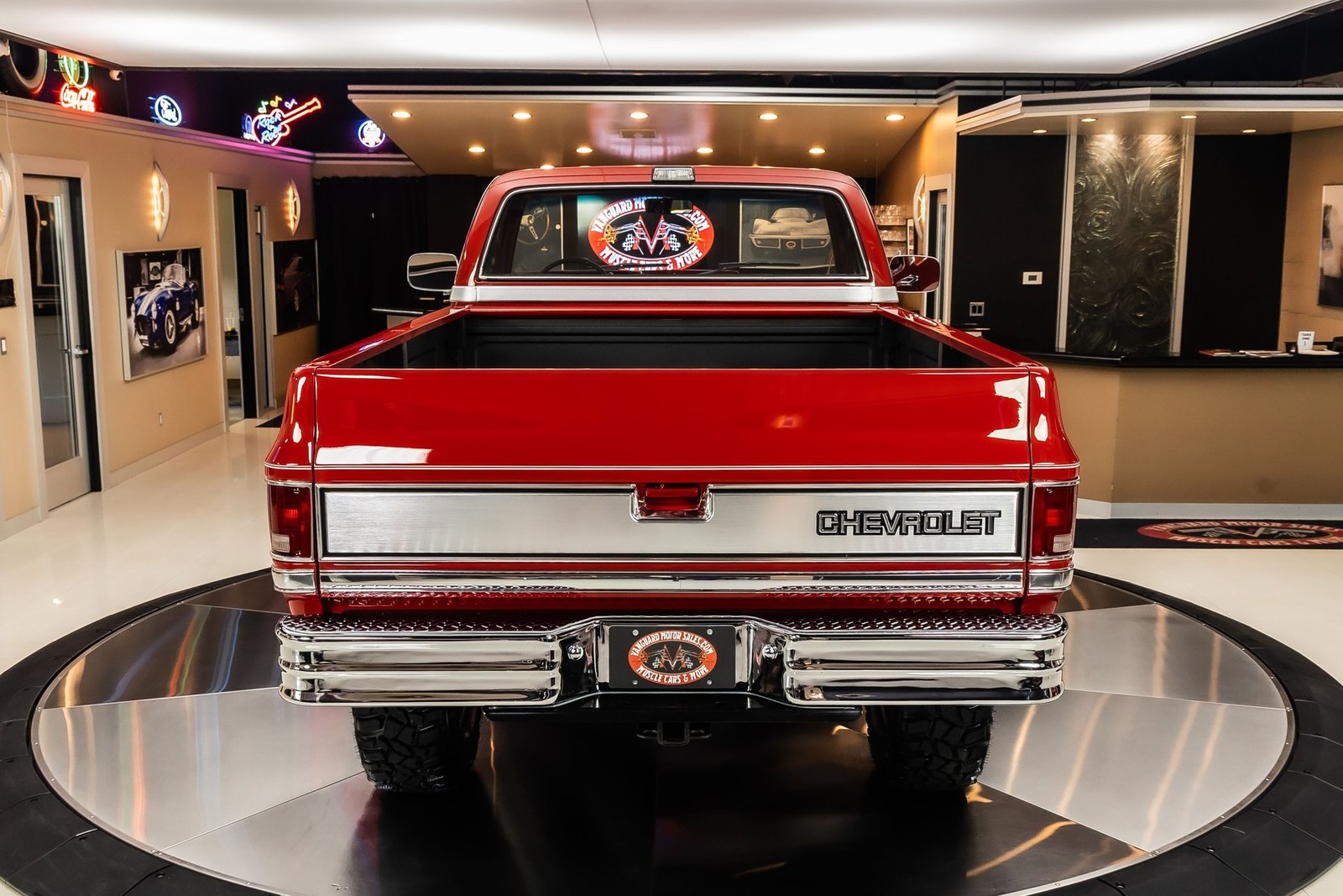 Chevrolet-Silverado-1500-1986-Pickup-Truck-15