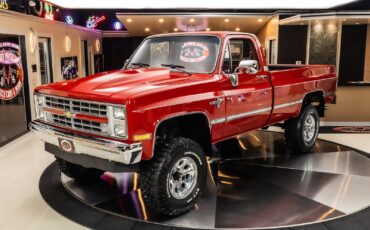 Chevrolet-Silverado-1500-1986-Pickup-Truck-5