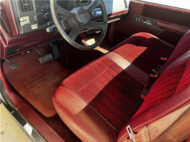 Chevrolet-Silverado-1500-1992-Pickup-21