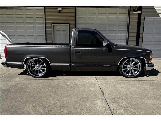 Chevrolet-Silverado-1500-1992-Pickup-9