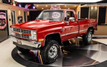 Chevrolet-Silverado-1986-Red-1
