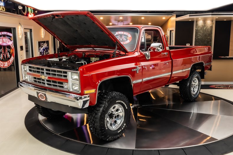 Chevrolet-Silverado-1986-Red-10
