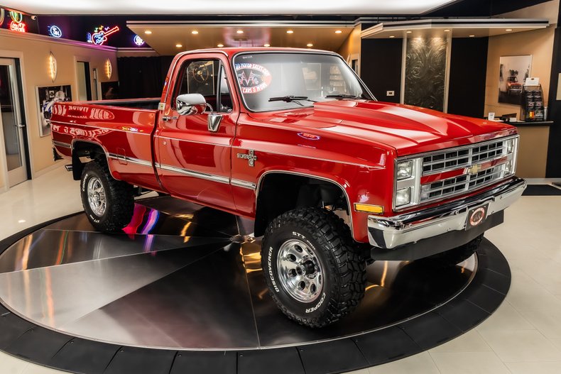 Chevrolet-Silverado-1986-Red-14