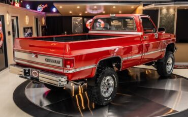 Chevrolet-Silverado-1986-Red-17