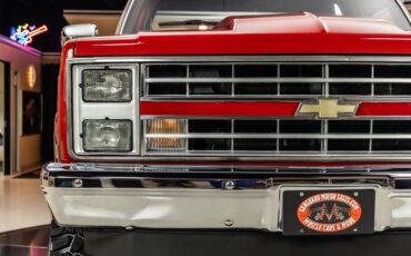 Chevrolet-Silverado-1986-Red-18