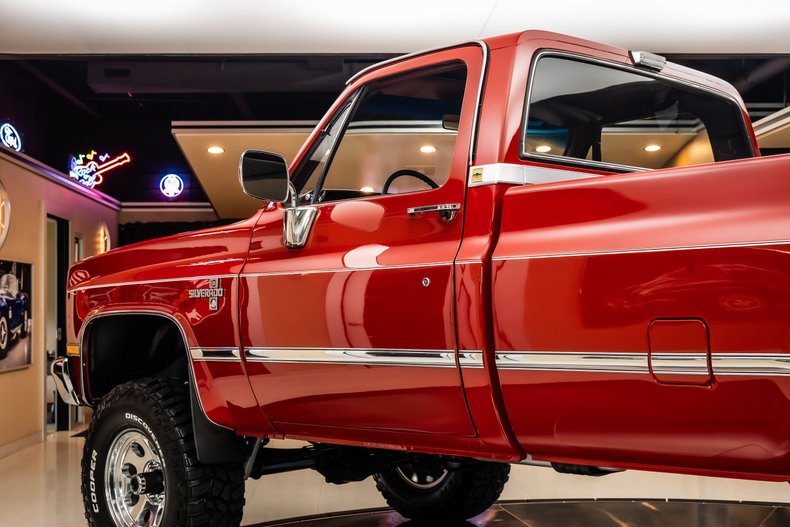 Chevrolet-Silverado-1986-Red-30