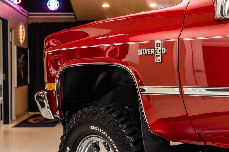 Chevrolet-Silverado-1986-Red-31