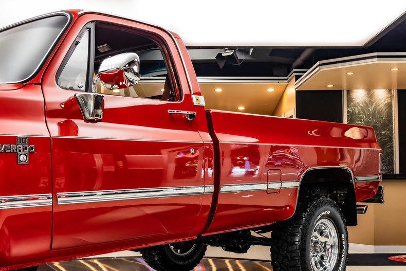 Chevrolet-Silverado-1986-Red-43
