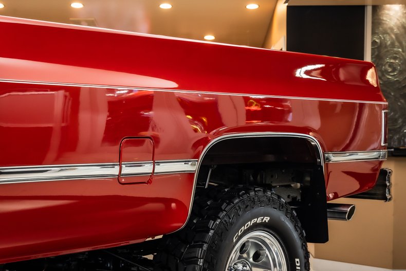 Chevrolet-Silverado-1986-Red-44