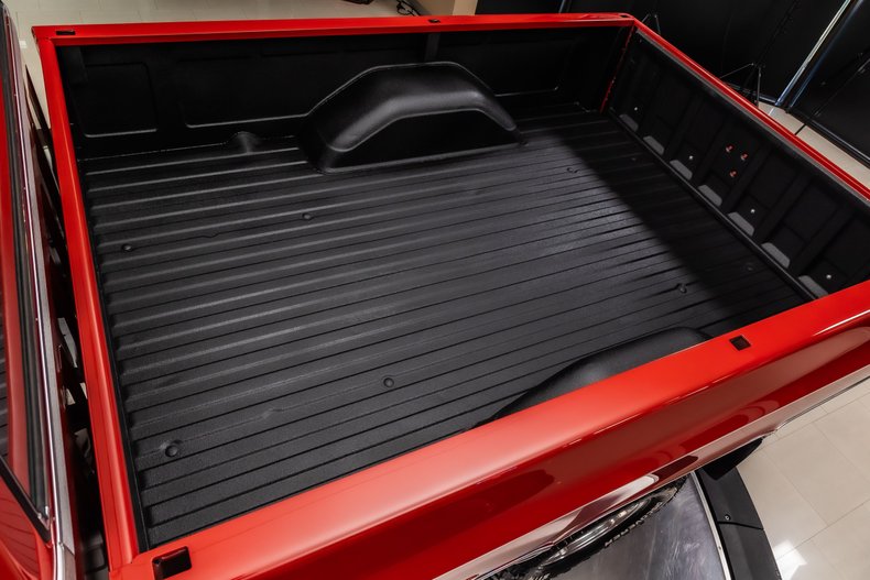 Chevrolet-Silverado-1986-Red-45