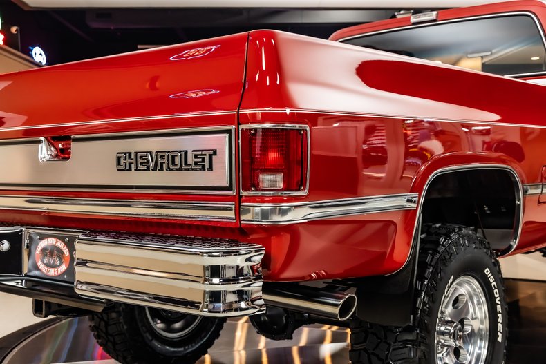 Chevrolet-Silverado-1986-Red-49