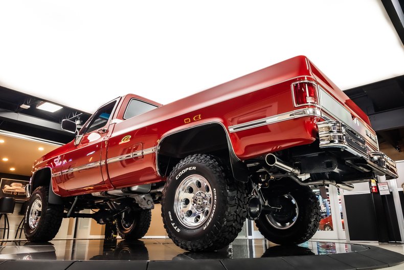 Chevrolet-Silverado-1986-Red-9