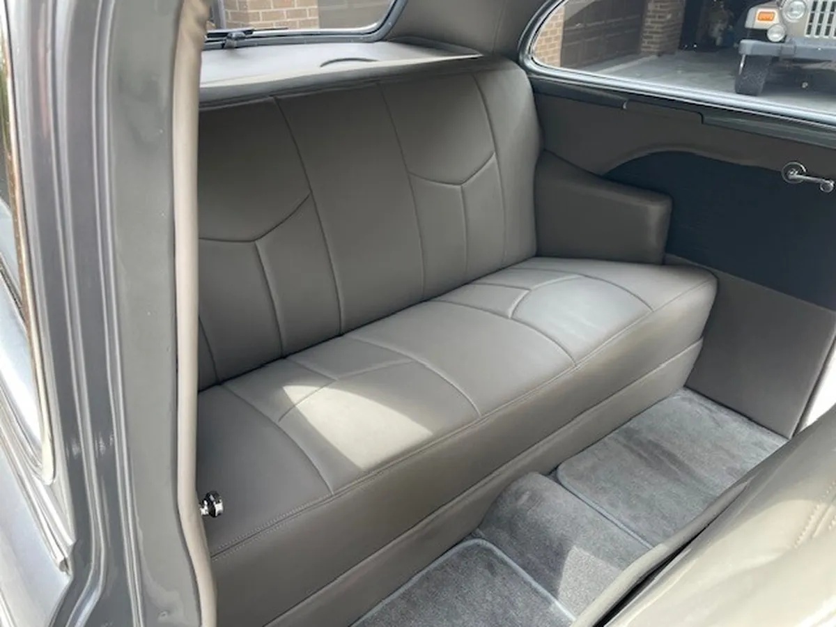 Chevrolet-Special-deluxe-1941-Bmw-Gray-Metal-Flake-Gray-Leather-12