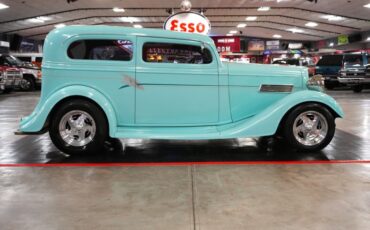 Chevrolet-Standard-1934-Light-Blue-Gray-14